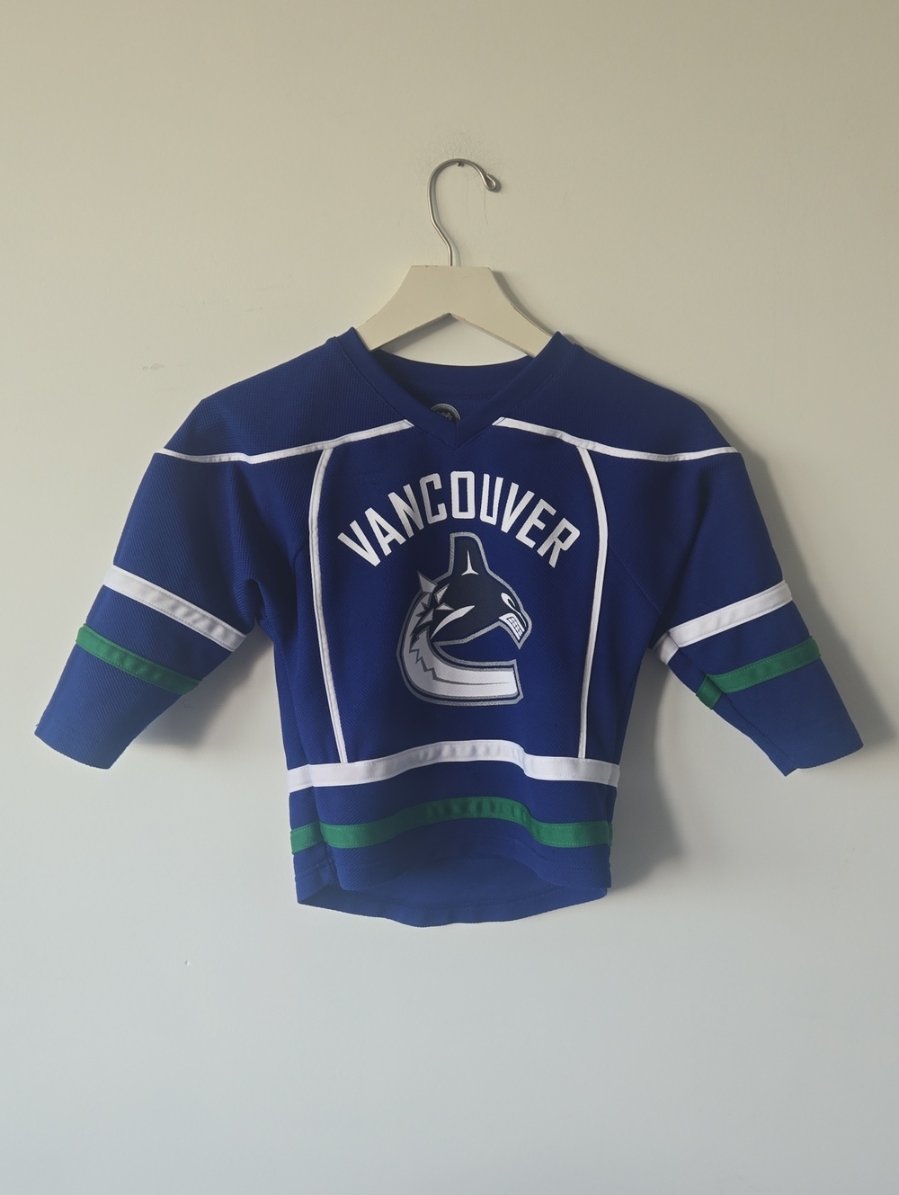 Vancouver Canucks Kids Blue Hockey Jersey